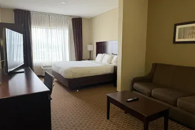 Photo 2 - SureStay by Best Western Marion