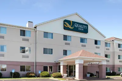 Photo 2 - Quality Inn Brooklyn Center