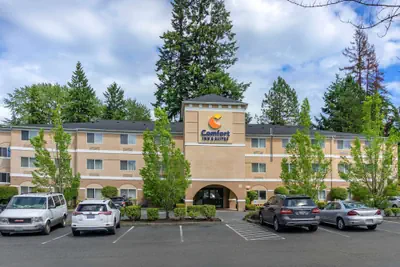 Photo 2 - Comfort Inn & Suites Bothell - Seattle North