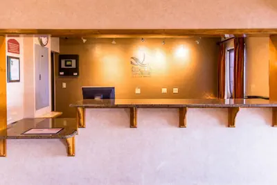 Photo 5 - Quality Inn & Suites University
