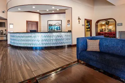Photo 4 - Best Western Plus Heritage Inn
