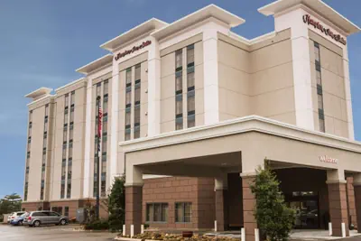 Photo 2 - Hampton Inn & Suites Nashville-Airport