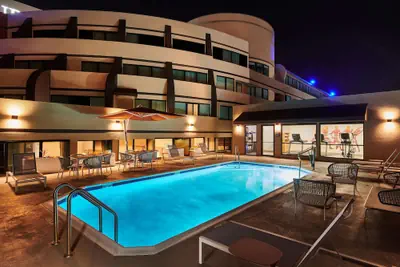 Photo 2 - DoubleTree by Hilton Fullerton