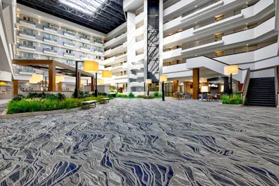 Photo 3 - DoubleTree by Hilton Davenport