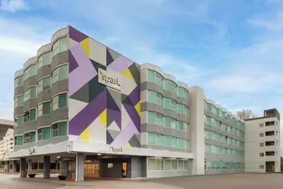 Photo 2 - Spark by Hilton Seattle Airport