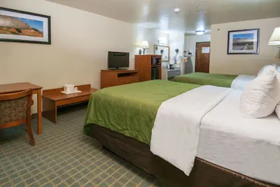 Photo 4 - Quality Inn Alpine
