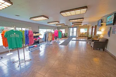 Photo 4 - Boarders Inn & Suites by Cobblestone Hotels - Munising