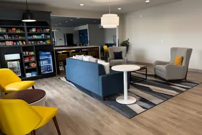 Photo 4 - Comfort Inn & Suites Olathe - Kansas City
