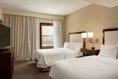 Photo 2 - Hampton Inn & Suites Springdale