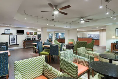 Photo 3 - Hampton Inn Bonita Springs/Naples-North