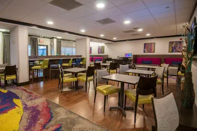 Photo 3 - Hampton Inn by Hilton Shreveport/Bossier City