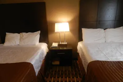 Photo 5 - Haven Inn & Suites