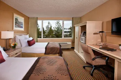 Photo 5 - Coast Gateway Hotel