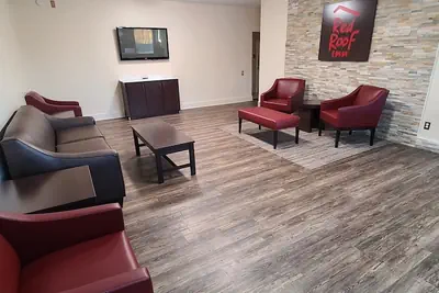 Photo 3 - Red Roof Inn LaGrange