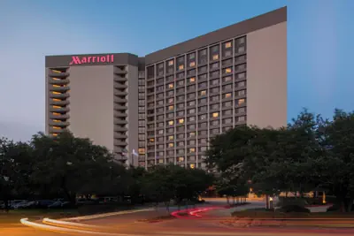 Photo 2 - Dallas/Fort Worth Airport Marriott