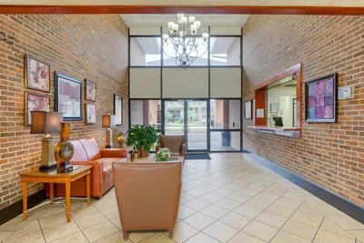 Photo 5 - LikeHome Extended Stay Hotel Warner Robins