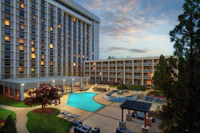 Photo 2 - Atlanta Airport Marriott