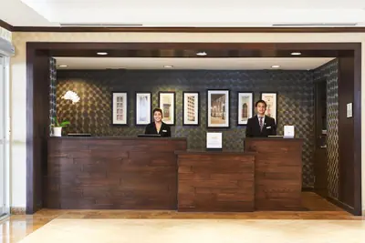 Photo 5 - DoubleTree by Hilton Dallas - Market Center