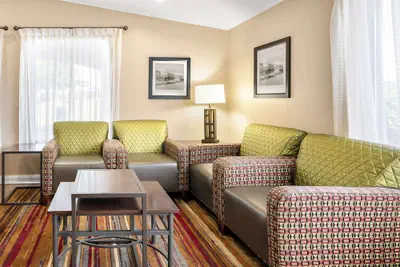 Photo 5 - Best Western Catalina Inn