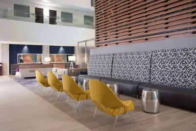 Photo 4 - Embassy Suites by Hilton Raleigh Crabtree