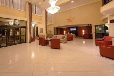 Photo 5 - Ramada by Wyndham Houston Intercontinental Airport East