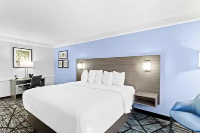 Photo 2 - Best Western Schaumburg – O’Hare NW