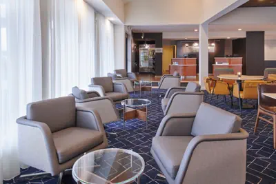 Photo 4 - Courtyard by Marriott Detroit Livonia
