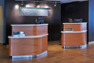 Photo 3 - Courtyard by Marriott Detroit Livonia