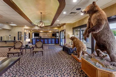 Photo 4 - Best Western Dunmar Inn
