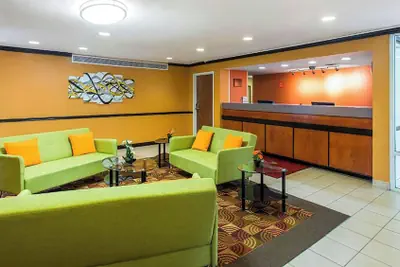 Photo 2 - Studios & Suites 4 Less Charlotte