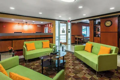 Photo 3 - Studios & Suites 4 Less Charlotte