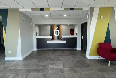 Photo 4 - Motel 6 Arlington, Tx – Entertainment District
