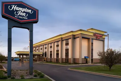 Photo 2 - Hampton Inn Appleton-Fox River Mall Area
