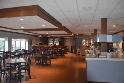 Photo 2 - Quality Inn Perrysburg - Toledo South