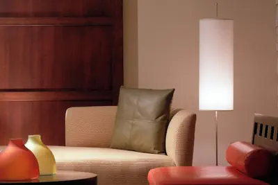 Photo 5 - Courtyard by Marriott Los Angeles - Sherman Oaks
