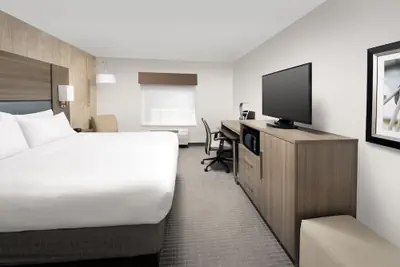 Photo 3 - Holiday Inn Express & Suites Annapolis by IHG