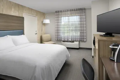 Photo 4 - Holiday Inn Express & Suites Annapolis by IHG