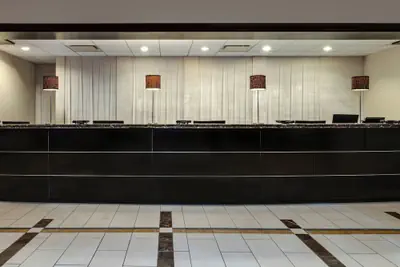 Photo 5 - Crowne Plaza Chicago Ohare Hotel & Conf Ctr by IHG