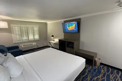 Photo 4 - Travelodge by Wyndham Odessa