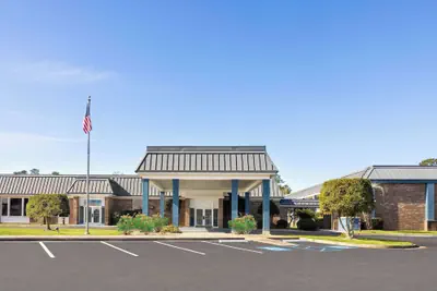 Photo 2 - Days Inn by Wyndham Hinesville Near Fort Stewart