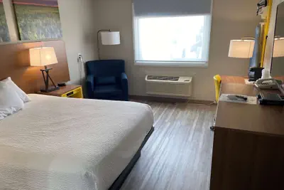 Photo 5 - Days Inn by Wyndham Ankeny - Des Moines