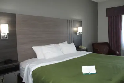 Photo 4 - Quality Inn Kirksville