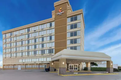 Photo 2 - Comfort Inn South Oceanfront