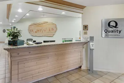 Photo 3 - Quality Suites Moab near Arches National Park