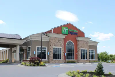 Photo 2 - Holiday Inn Express Woodstock-Shenandoah Valley by IHG