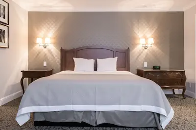 Photo 3 - Woodcrest Hotel Cupertino