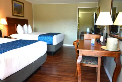 Photo 5 - Travelodge by Wyndham Trinidad