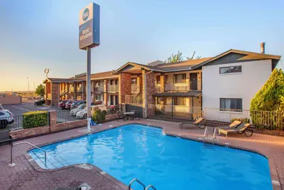 Photo 2 - Best Western Arizonian Inn