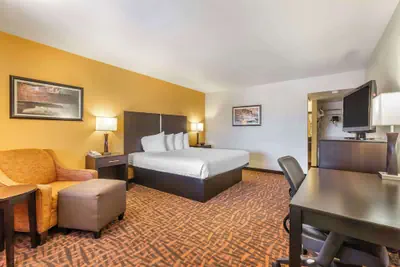 Photo 2 - Best Western Arizonian Inn