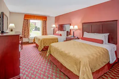 Photo 5 - Ramada by Wyndham Murfreesboro
